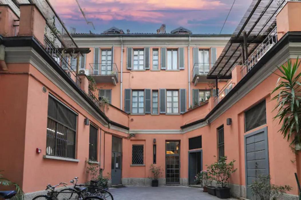Charming San Babila Apt. Milano Exterior foto